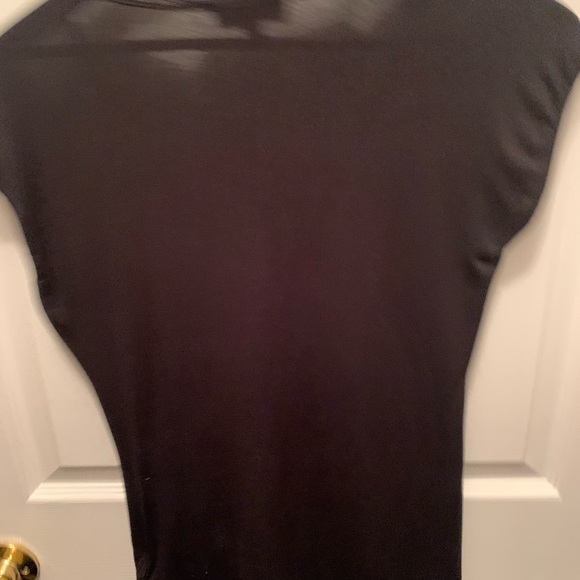 Black and white ruffle front top - Picture 7 of 7